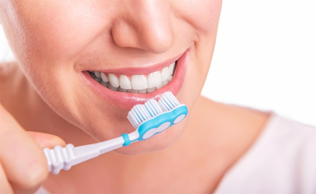 Como elixir o cepillo de dentes adecuado?